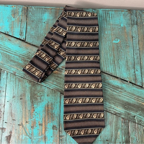 Vintage Christian Dior Silk Tie Striped & Leaf Print Designer Luxury - Picture 8 of 9